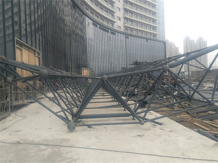 汉中万豪酒店雨棚网架